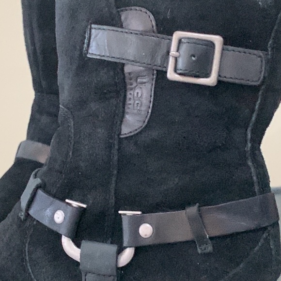 UGG Endell Black Suede Leather Shearling Moto Boot - Picture 3 of 7